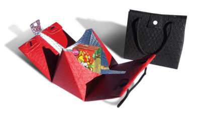 Triangular thermal bag red